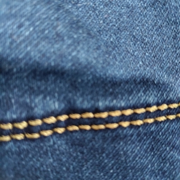 Hoang Son Woman jean shorts size 5/6 EU 36 high waisted - Picture 4 of 6